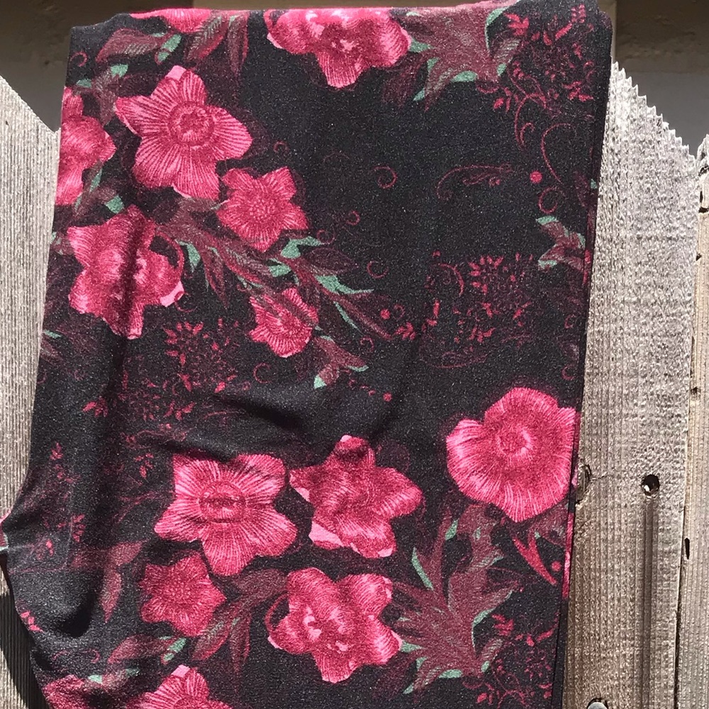 Lularoe TC Leggings